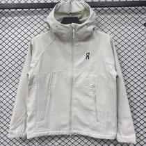 2026 ON Khaki Outdoor Jackets #K8814冲锋衣